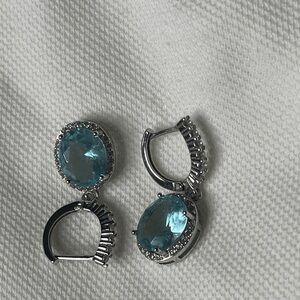 Elegant Silvertone aqua marine blue glass stone and CZ’s Earrings